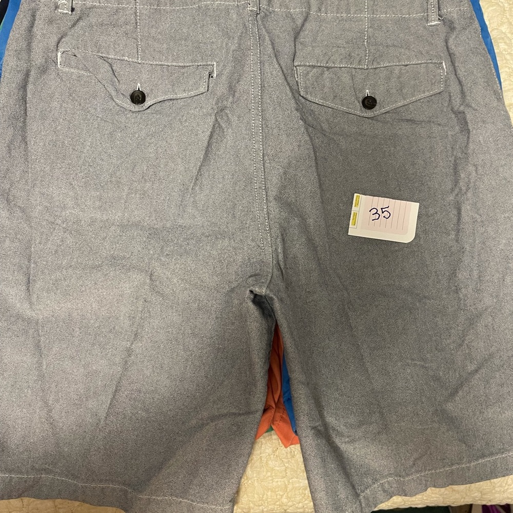 Shorts - Picture 10 of 14